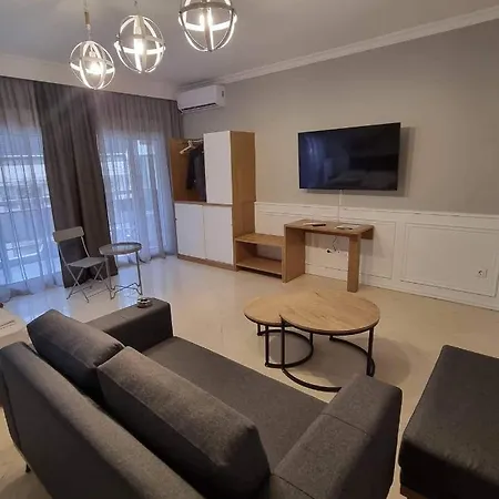 Center Point Apartment